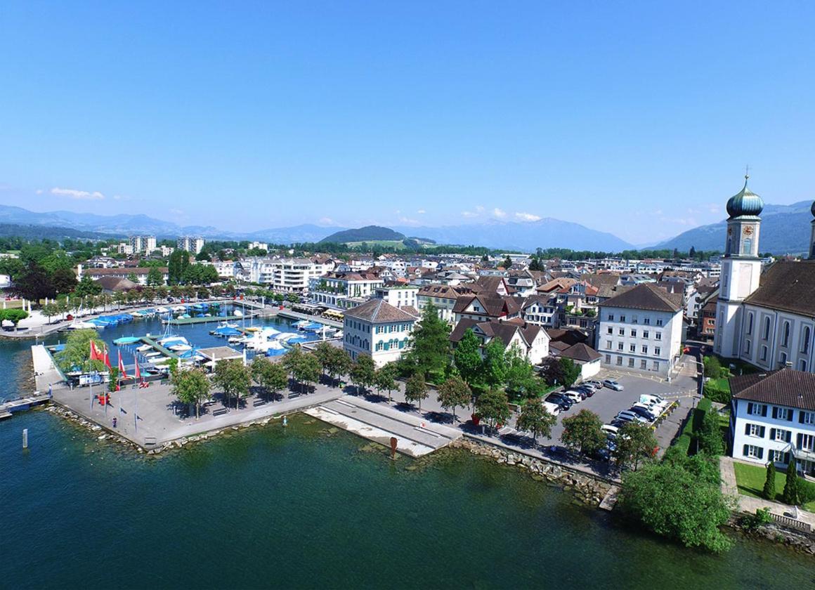 Dorf Hotel "Zuhause In Lachen" Zewnętrze zdjęcie